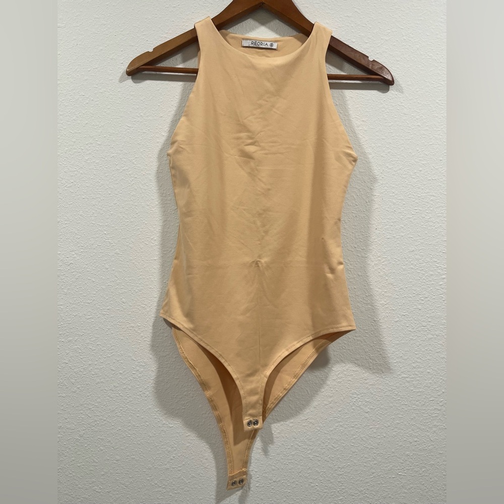 ReoRia Tan Sleeveless Top